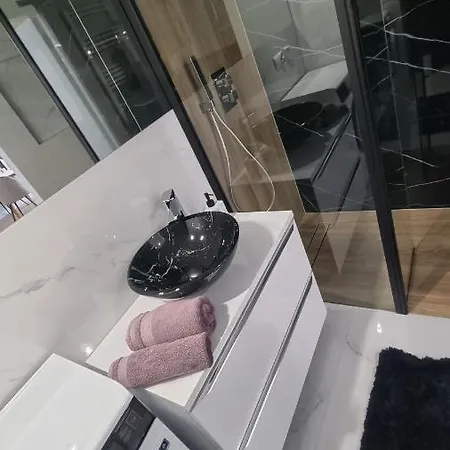 Apartment De Lux Parkowa *
